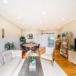 Island Feeling 아파트 푼샬