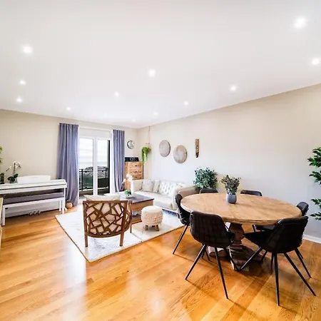 Apartment Island Feeling